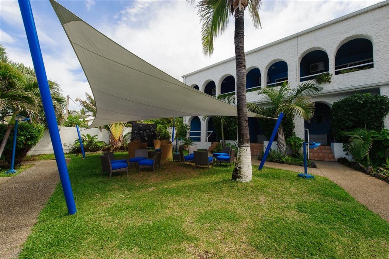 Hotel Le Victoria 圣皮埃尔 外观 照片